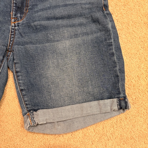 Celebrity Pink Denim Bermuda Shorts Womens Size 7 Waist 28 Summer Festival Jean - Picture 9 of 11